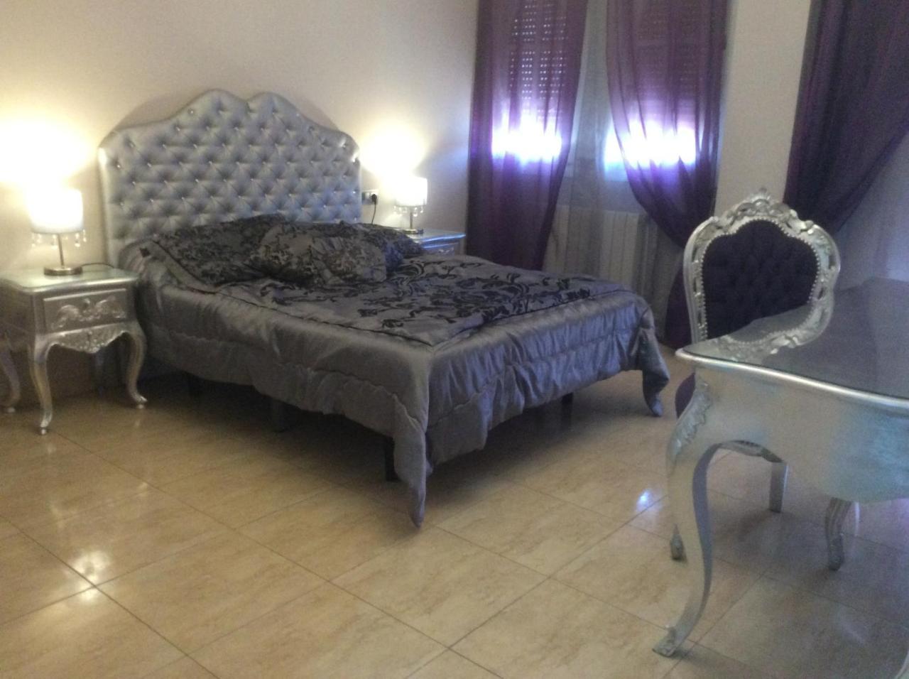 Hostal Mont Royal Alicante Exterior foto