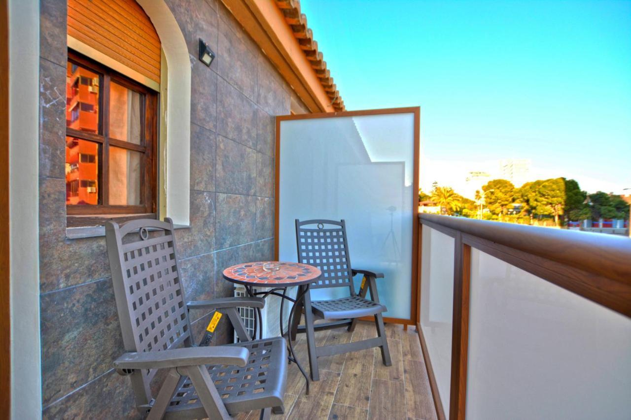 Hostal Mont Royal Alicante Exterior foto