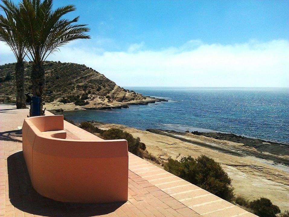 Hostal Mont Royal Alicante Exterior foto